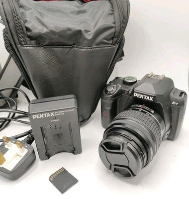 PENTAX K-r Digital SLR Camera Starter Kit Bundle W. Lens Bag + SD