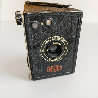 Vintage Ensign All Distance Twenty  120 English Film Box Camera 1930s