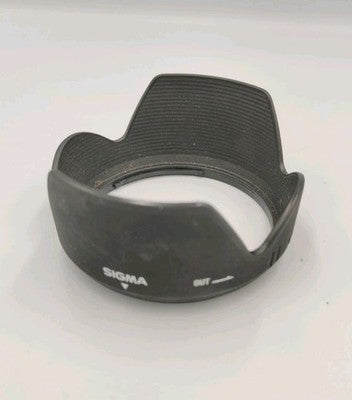 Sigma LH 680-01 Lens Hood For 18-200mm