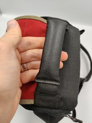 Lowepro Nova Micro Camera Shoulder Bag Satchel Padded Red For Digital Camera SLR