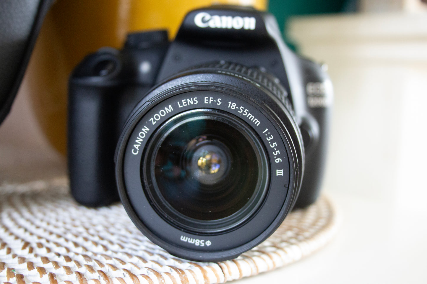 Canon 1200D Digital SLR + Long Lens Starter Set image 3