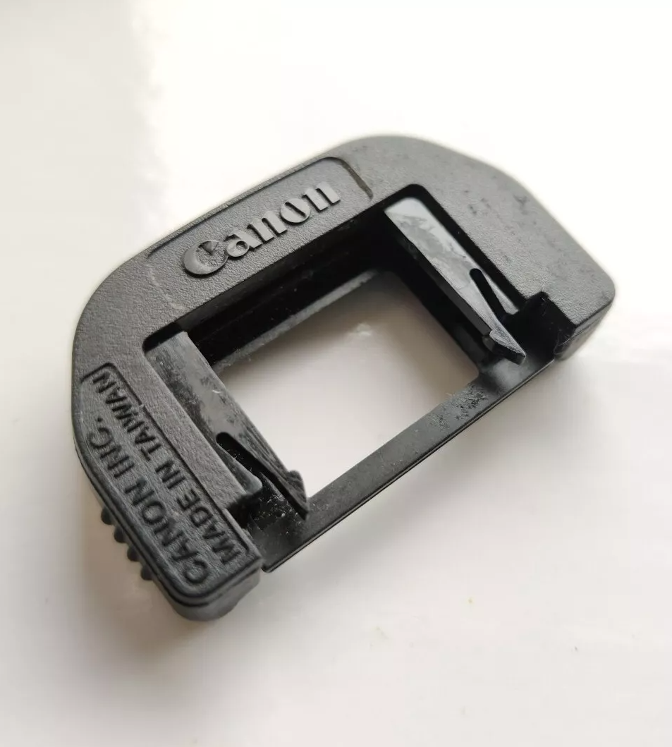 Genuine EF Canon Replacement Eye Piece / Eye Cup (USED) image 0