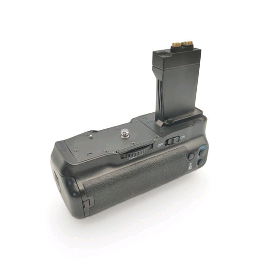 Battery Grip Extension For Canon EOS 550D / 600D Digital Camera BP-550D