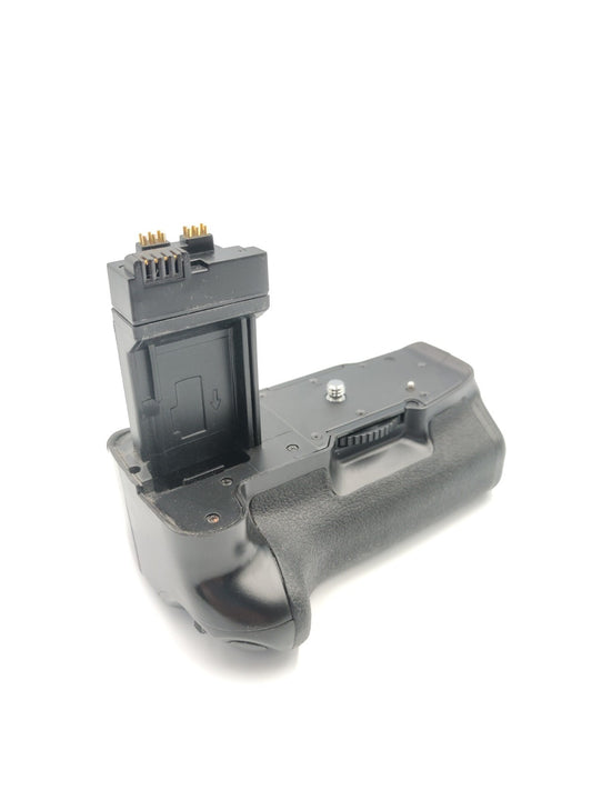 Battery Grip Extension For Canon EOS 550D / 600D Digital Camera BP-550D