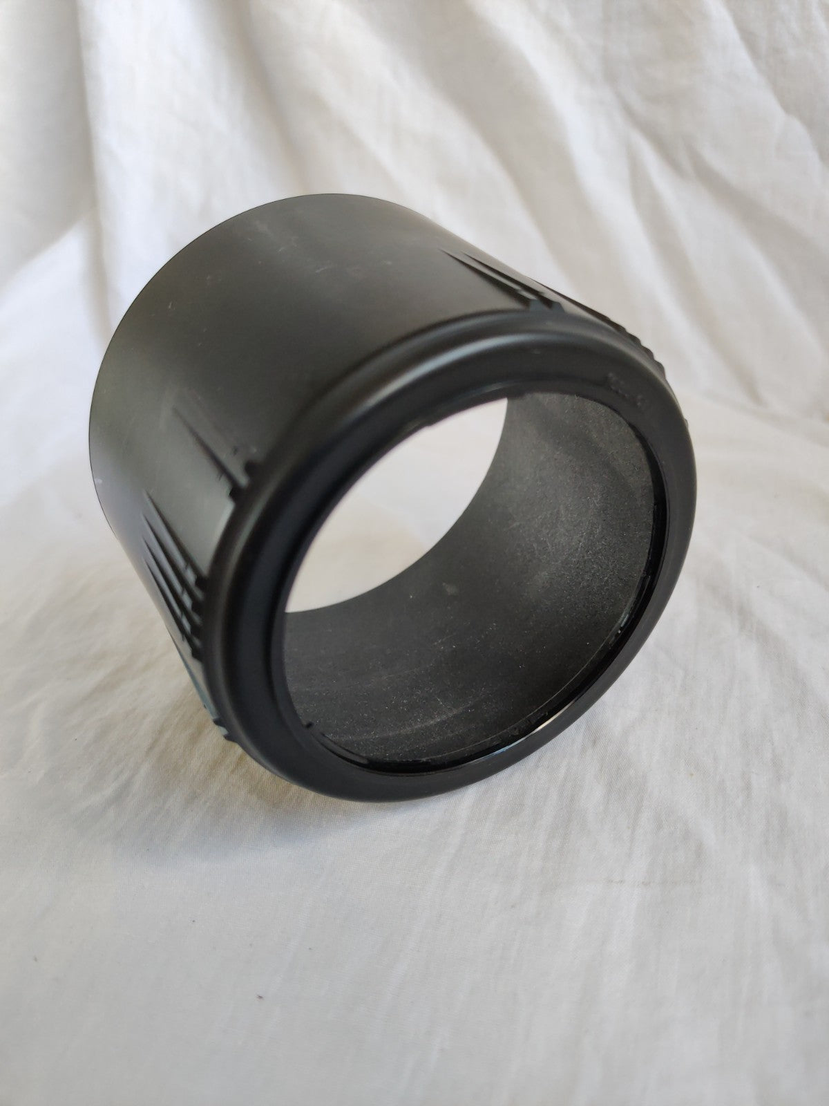 Original Sigma 635-01 lens hood to fit 70-300mm  f/4-5.6 DL macro lens