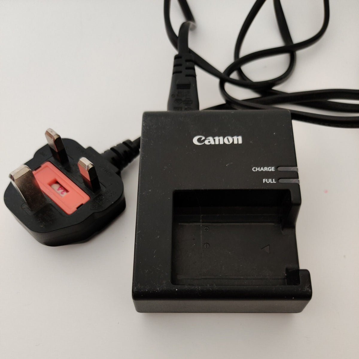 LP-E10E Canon OEM Mains Camera Battery Charger For EOS 1100D 1200D 1300D 2000D 4000D
