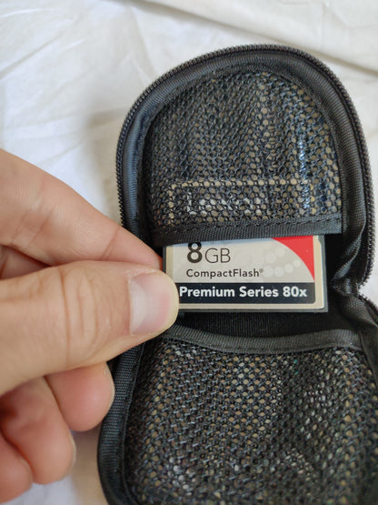 SanDisk Key Ring SD / CF Memory Card Pouch Holder Case Black Neoprene